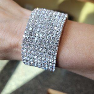Rhinestone Cuff Bracelett